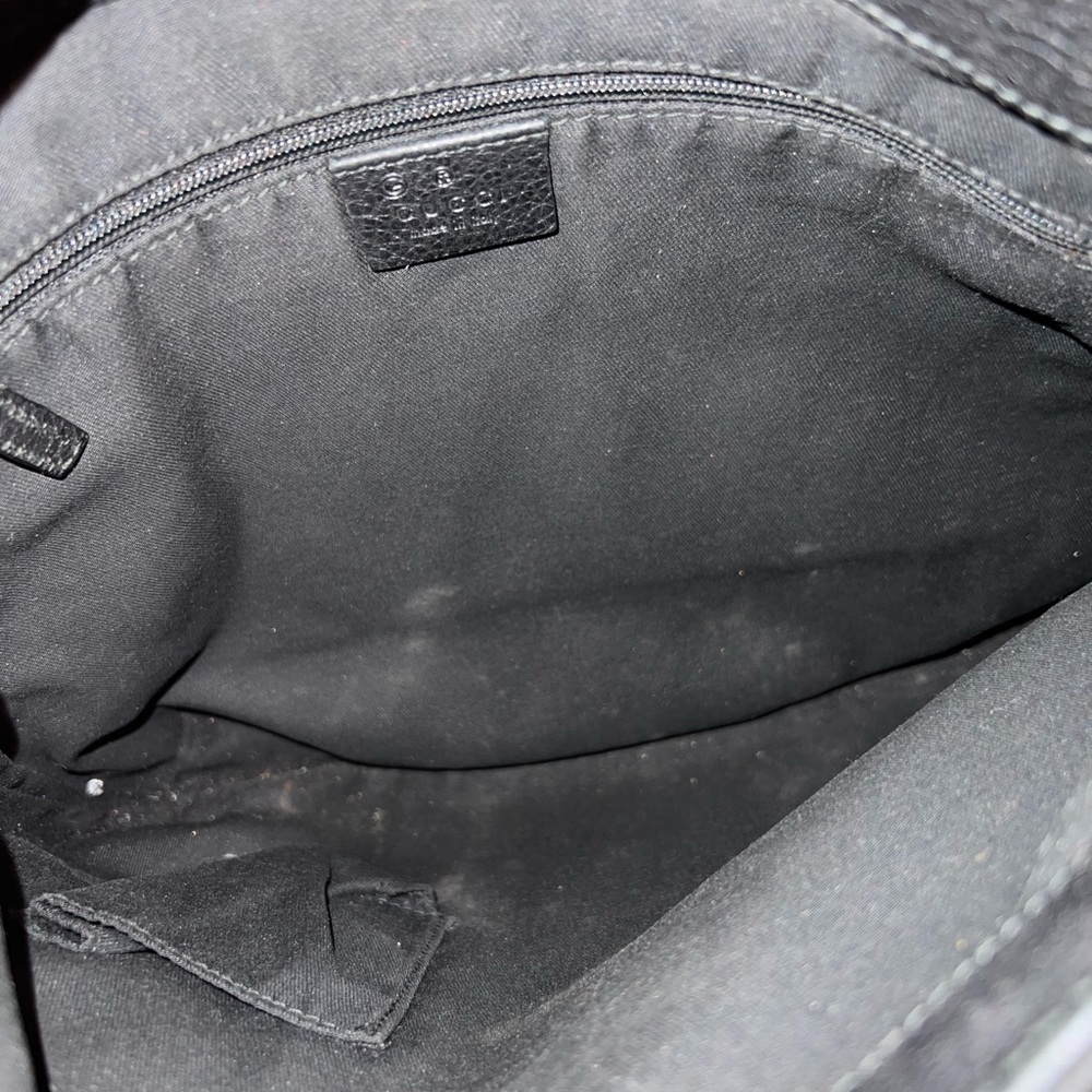 Gucci Shoulder Bag - Picture 2 of 6